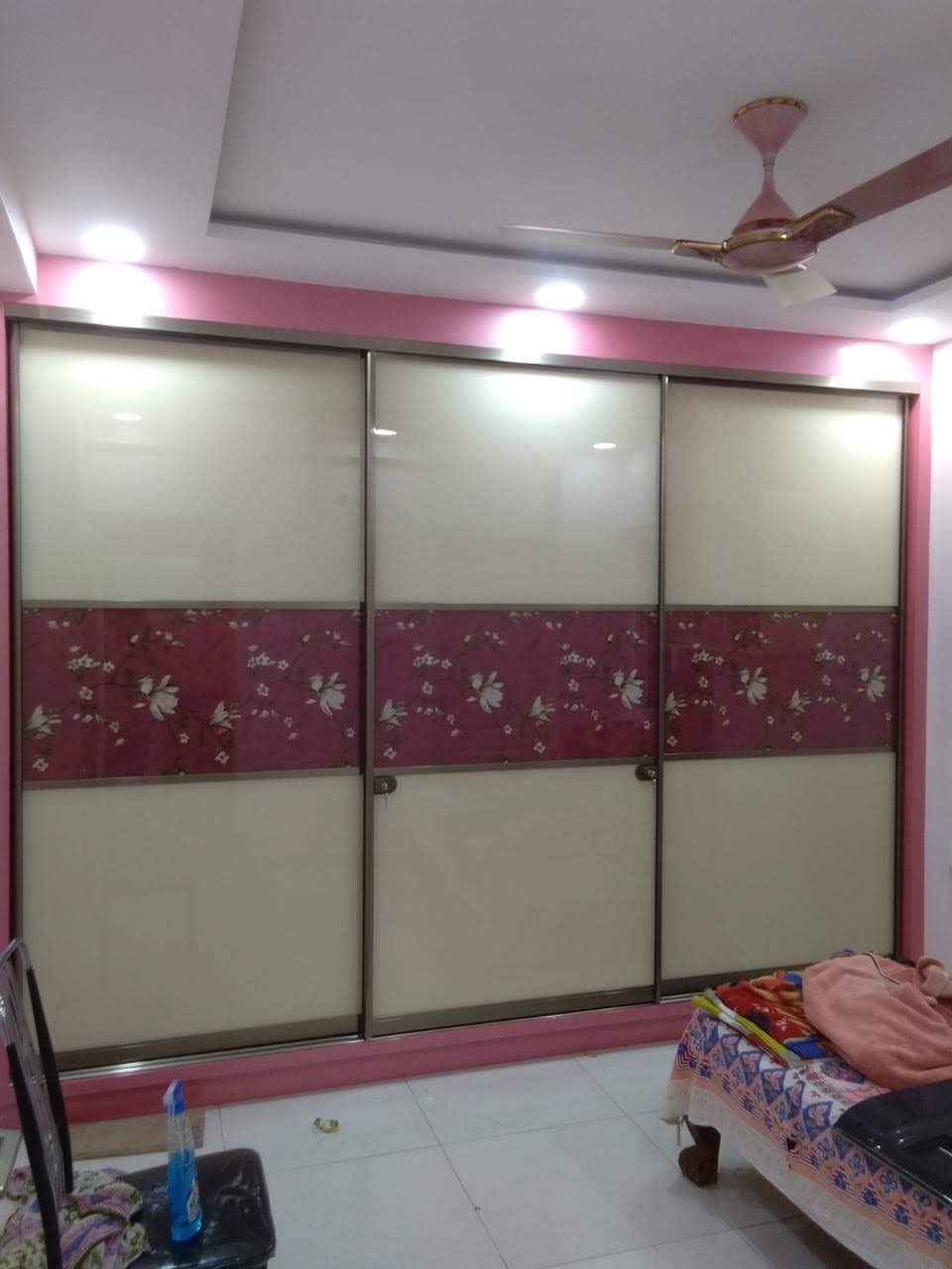 select-your-lacquer-glass-wardrobe-today-in-gurgaon-largest-manufacturing-brand-in-gurugram-gurgaon-india